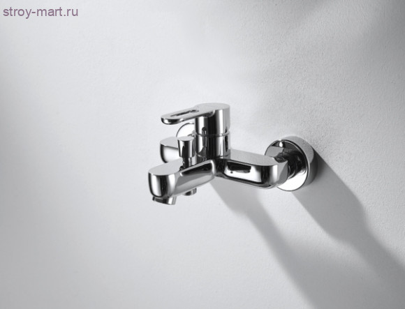 Смеситель для ванны короткий излив - F637163C-B Смеситель для ванны короткий излив - F637163C-B