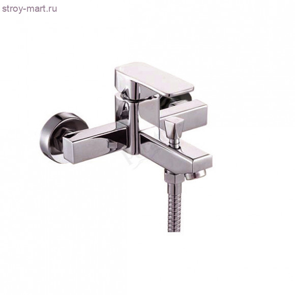 Смеситель одноручный для ванны короткий излив POTATO P3006 Смеситель одноручный для ванны короткий излив POTATO P3006