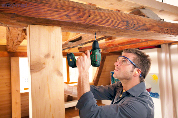 Аккумуляторная дрель-шуруповерт Bosch PSR 14,4 LI-2 603973420 Аккумуляторная дрель-шуруповерт Bosch PSR 14,4 LI-2 603973420