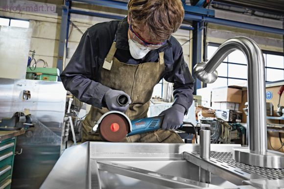 Щеточная шлифмашина Bosch GSI 14 CE Professional - 106018B100 Щеточная шлифмашина Bosch GSI 14 CE Professional - 106018B100