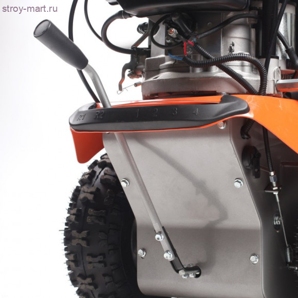 Подметальная машина S 608 P Подметальная машина S 608 P