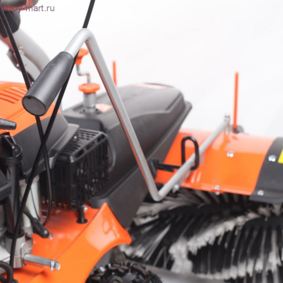 Подметальная машина S 608 P Подметальная машина S 608 P