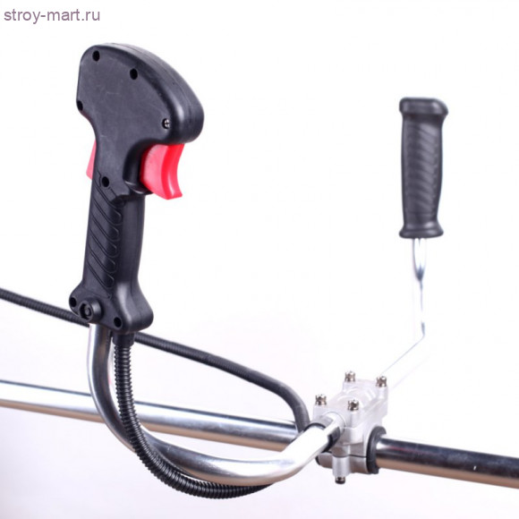 MC 130 Триммер бензиновый