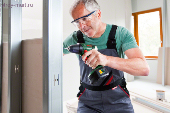 Аккумуляторная дрель-шуруповерт Bosch PSR 18 LI-2 603973323 Аккумуляторная дрель-шуруповерт Bosch PSR 18 LI-2 603973323