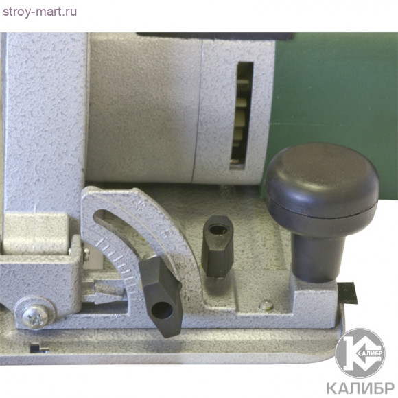 Эл. пила дисковая "Калибр ЭПД-2100/200+Ст"