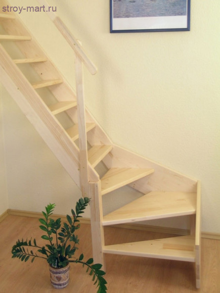 Деревянная экономичная лестница «Мельника MZ» 70x120