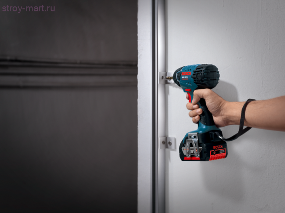 Аккумуляторный ударный гайковерт Bosch GDR 18 V-LI Professional - 06019A130E Аккумуляторный ударный гайковерт Bosch GDR 18 V-LI Professional - 06019A130E