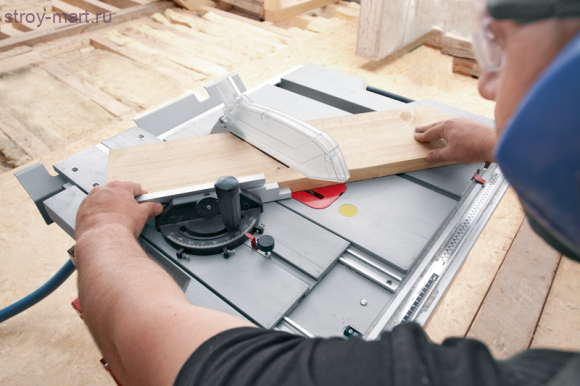 Настольная циркулярная пила Bosch GTS 10 XC Professional - 0601B30400 Настольная циркулярная пила Bosch GTS 10 XC Professional - 0601B30400