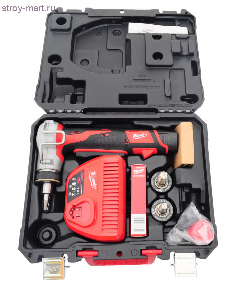 Инструмент расширительный Q&E M12 с головками 16/20/25 6 бар Uponor 1057166 Инструмент расширительный Q&E M12 с головками 16/20/25 6 бар Uponor 1057166