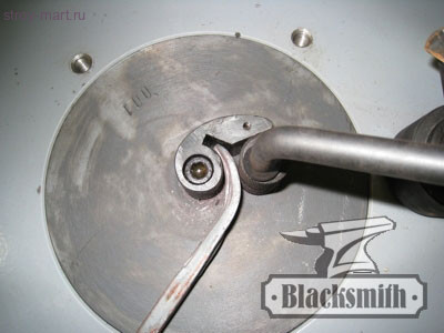 Станок для гибки завитков Blacksmith V2-16 Станок для гибки завитков Blacksmith V2-16