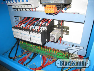 Станок для гибки завитков Blacksmith V2-16 Станок для гибки завитков Blacksmith V2-16