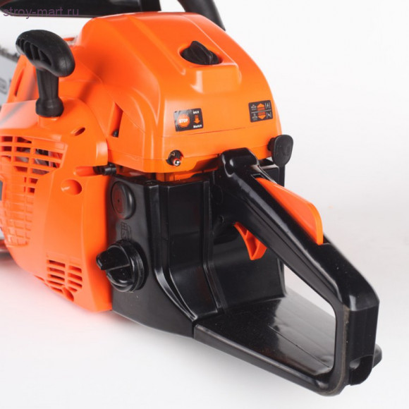 Бензиновая цепная пила PT 546 Pro Бензиновая цепная пила PT 546 Pro