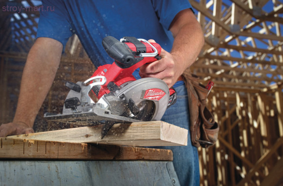 Циркулярная пила MILWAUKEE М18 FUEL CCS55-0 4933446223 Циркулярная пила MILWAUKEE М18 FUEL CCS55-0 4933446223