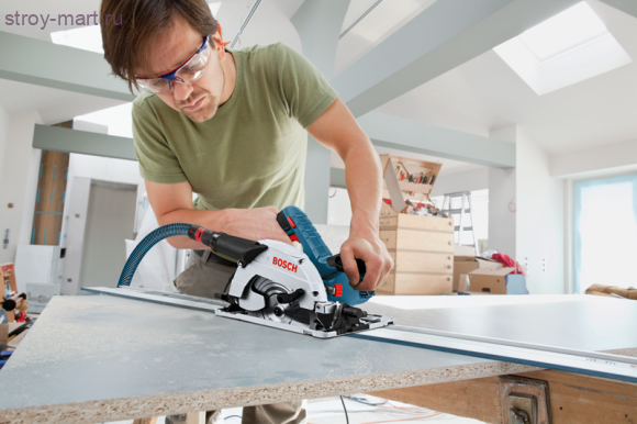 Ручная циркулярная пила Bosch GKS 55+ G Professional - 601682000 Ручная циркулярная пила Bosch GKS 55+ G Professional - 601682000