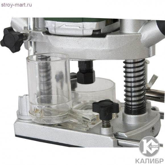 Эл. фрезер "Калибр ФЭ- 650Е" Эл. фрезер "Калибр ФЭ- 650Е"