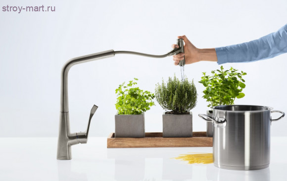 Смеситель для кухни 320, однорычажный, с выдвижным душем Metris Select 14884800