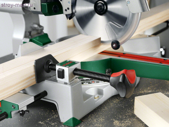 Торцовочная пила Bosch PCM 8 S 0603B02000 Торцовочная пила Bosch PCM 8 S 0603B02000