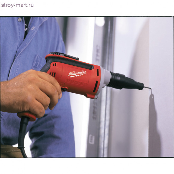 Шуруповерт для работ по гипсокартону MILWAUKEE DWSE 4000 Q 674350